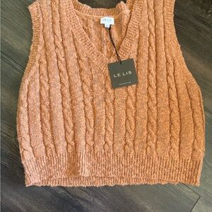 Vici Le Lis Knitted Vest